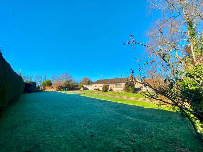 3 Bedroom Bungalow For Sale In Foinavon, Church Track, Bourton, Gillingham, SP8