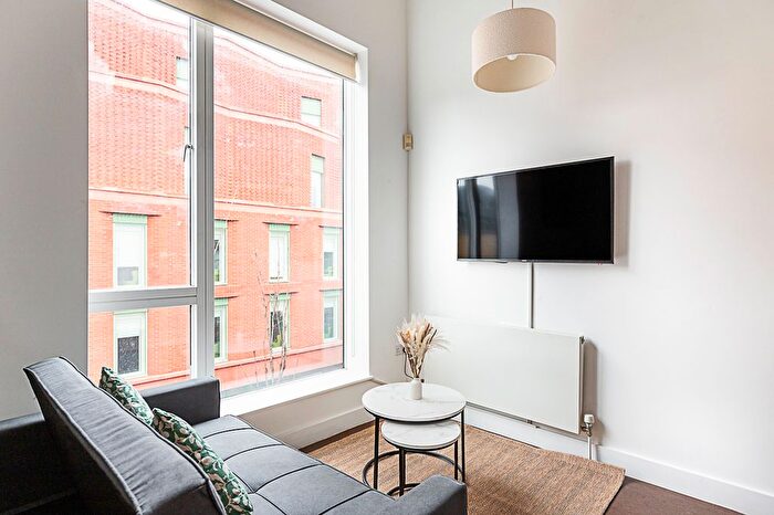 1 Bedroom Flat To Rent In Delancey Passage, Camden, London, NW1