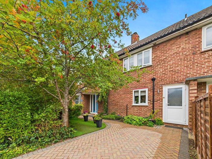 3 Bedroom Terraced House For Sale In St Marys Way, Baldock, SG7