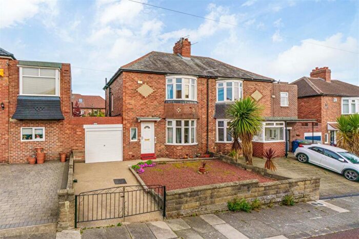 2 Bedroom Semi-Detached House For Sale In Sherfield Drive, Cochrane Park, Newcastle Upon Tyne, NE7