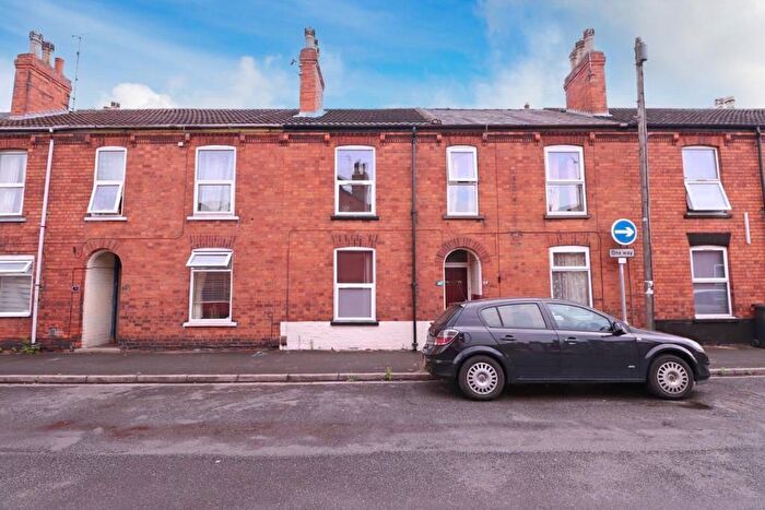 4 Bedroom Flat To Rent In Cross Street, Lincoln, LN5