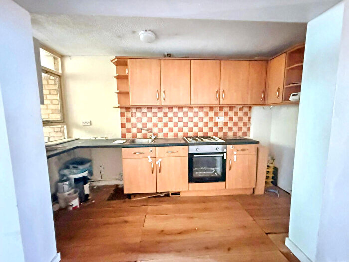 2 Bedroom Apartment For Sale In Neville Court, Washington, Tyne And Wear, NE37