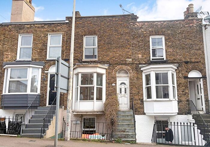 3 Bedroom Terraced House For Sale In Hereson Road, Ramsgate, Kent, CT11
