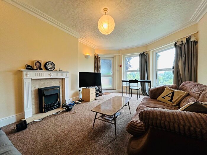 2 Bedroom Flat To Rent In Ashley Hill, Bristol, BS7