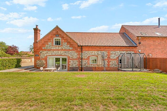 4 Bedroom Barn Conversion For Sale In Brancaster, PE31