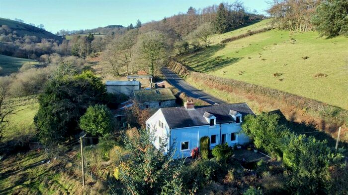 4 Bedroom Smallholding For Sale In Rhydcymerau, Llandeilo, SA19