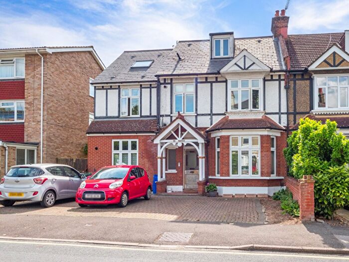 2 Bedroom Flat For Sale In Western Road, Sutton, Surrey, SM1