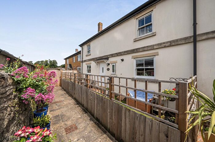 2 Bedroom Terraced House For Sale In Market Court, Market Place, Wincanton, BA9