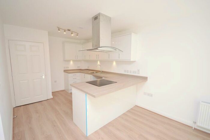 2 Bedroom Flat To Rent In Vesta Road Brockley, SE4