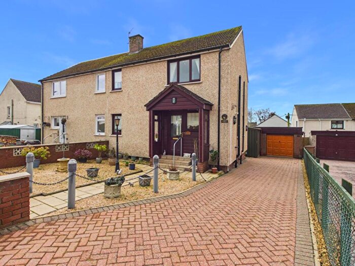 3 Bedroom House For Sale In Barbieston Road, Auchinleck, Cumnock, KA18