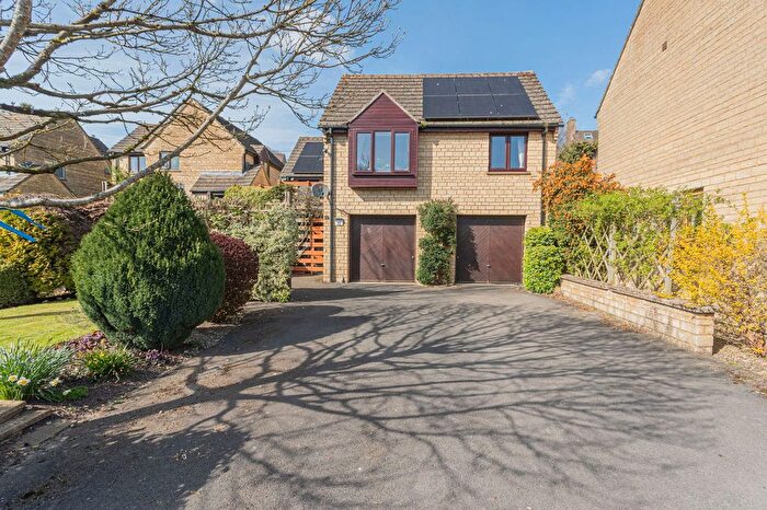 4 Bedroom Detached House For Sale In Sandford Leaze, Avening, Tetbury, GL8