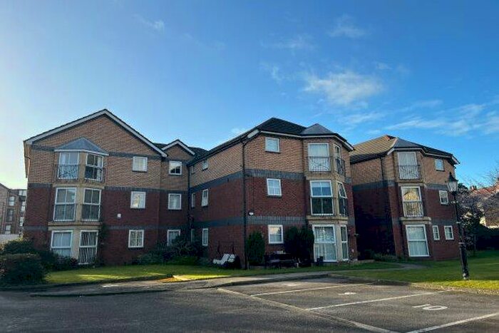 2 Bedroom Flat To Rent In Melrose Road, Liverpool, L22