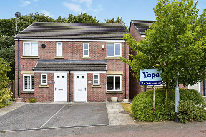 2 Bedroom Semi-Detached House For Sale In Hughes Way, Wath Upon Dearne, Rotherham, S63