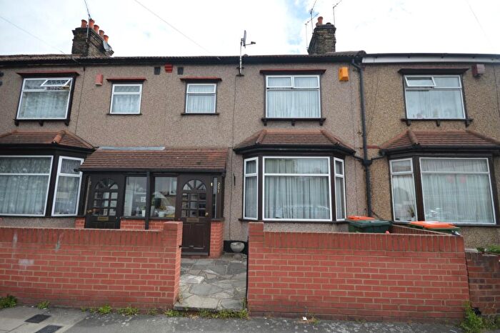 3 Bedroom Terraced House For Sale In Burges Road, East Ham, London, E6