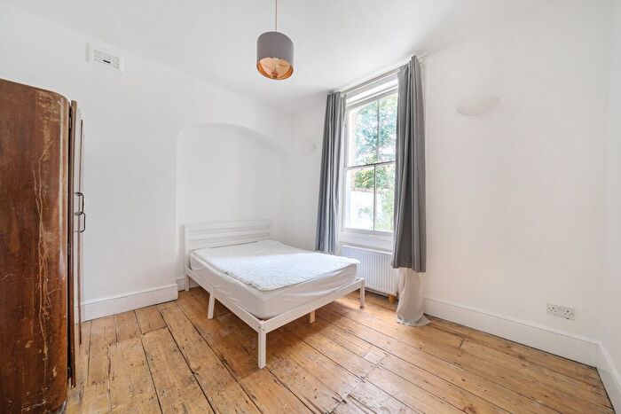 5 Bedroom Terraced House For Sale In Camberwell Road, Camberwell, London, SE5