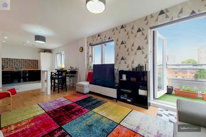 2 Bedroom Flat To Rent In Reculver Road, SE16