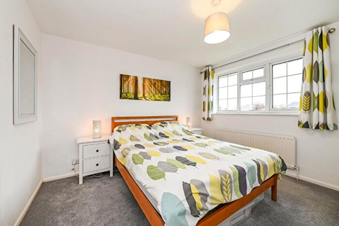 3 Bedroom End Of Terrace House For Sale In Haywards Close, Felpham, Bognor Regis, West Sussex, PO22