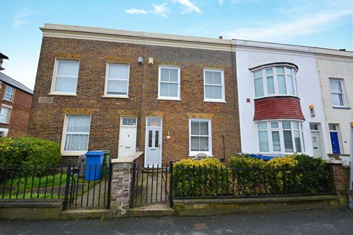 4 Bedroom Terraced House For Sale In Marine Parade, Sheerness, ME12