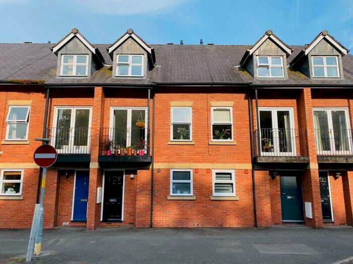 3 Bedroom Terraced House To Rent In Mill Street, Hereford, HR1