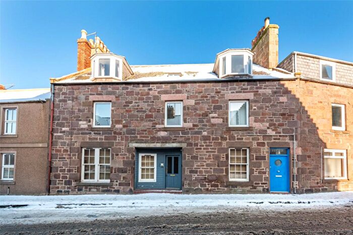 4 Bedroom Terraced House To Rent In High Street, Stonehaven, AB39