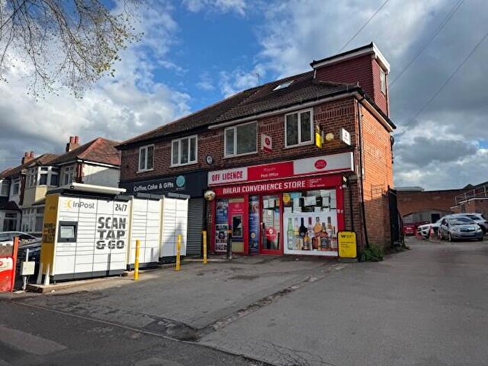 2 Bedroom Flat To Rent In Stot Fold Road, B14