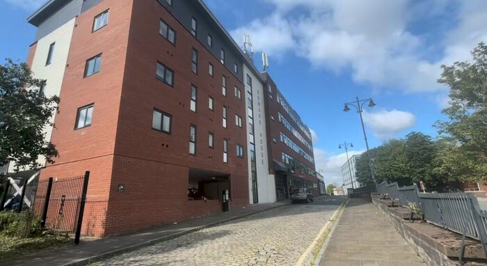 2 Bedroom Apartment To Rent In Edward House, Stockport, SK1