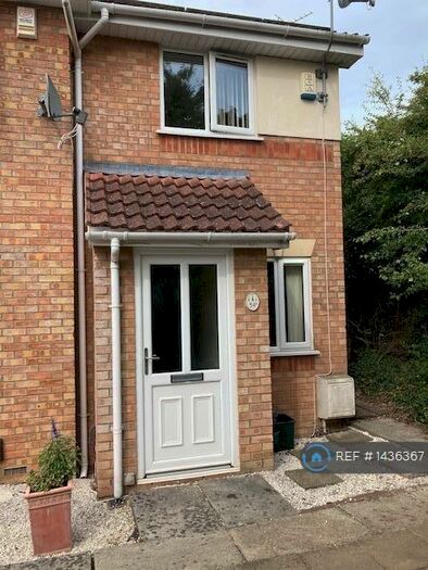 1 Bedroom End Of Terrace House To Rent In A, Bristol, BS32