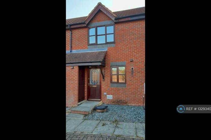 2 Bedroom Terraced House To Rent In Deacon Place, Milton Keynes, MK10