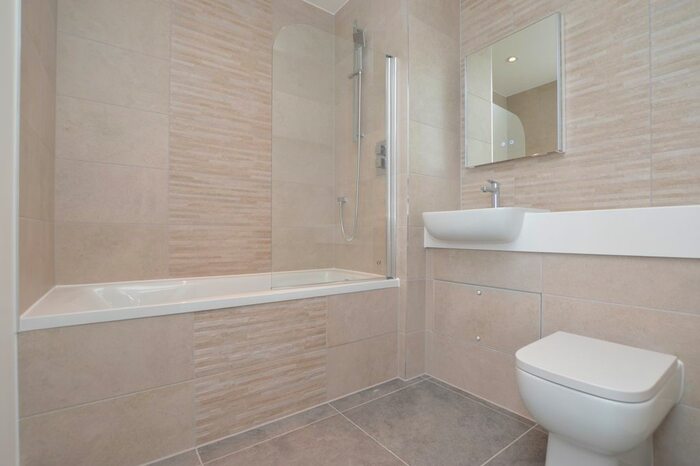 1 Bedroom Flat To Rent In Beckenham Road, Beckenham, BR3