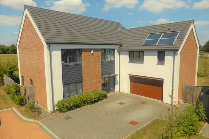 5 Bedroom Detached House To Rent In Maple Gardens, Milton, Abingdon, Oxfordshire, OX14