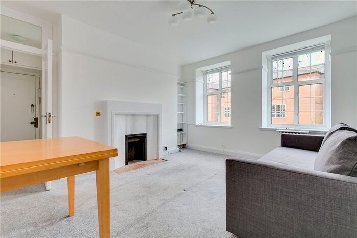 1 Bedroom Flat To Rent In Heathfield Court, Heathfield Terrace, W4