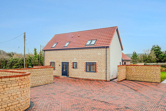 3 Bedroom Detached House For Sale In Warren Lane, Long Ashton, BS41