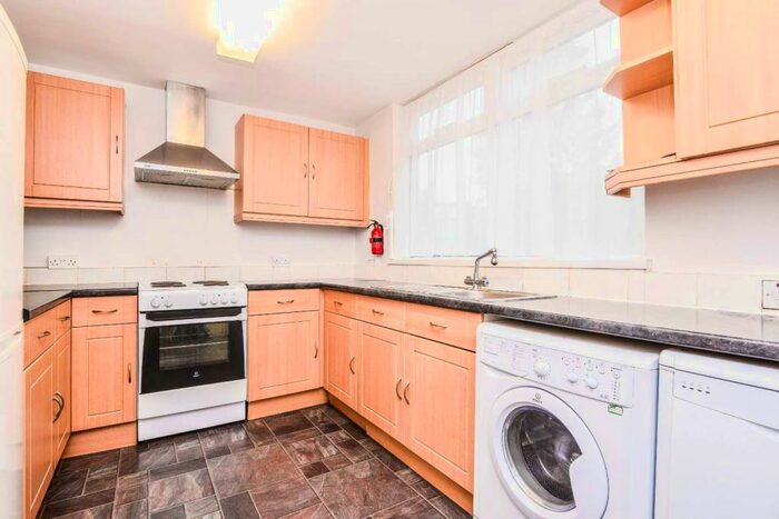 5 Bedroom House To Rent In Priory Court, Peckham, London, SE15