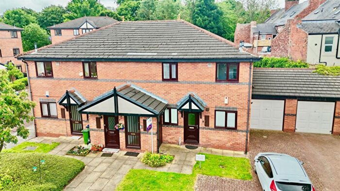 2 Bedroom Apartment To Rent In Shipley Court, Shipcote, Gateshead, NE8