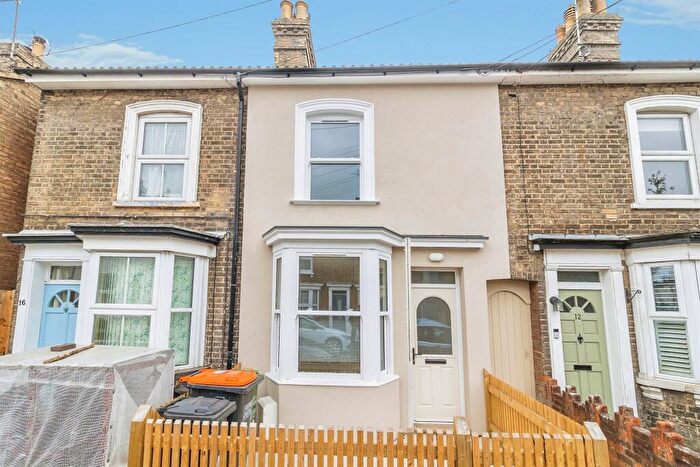 2 Bedroom Terraced House For Sale In Dudley Street, Leighton Buzzard, LU7