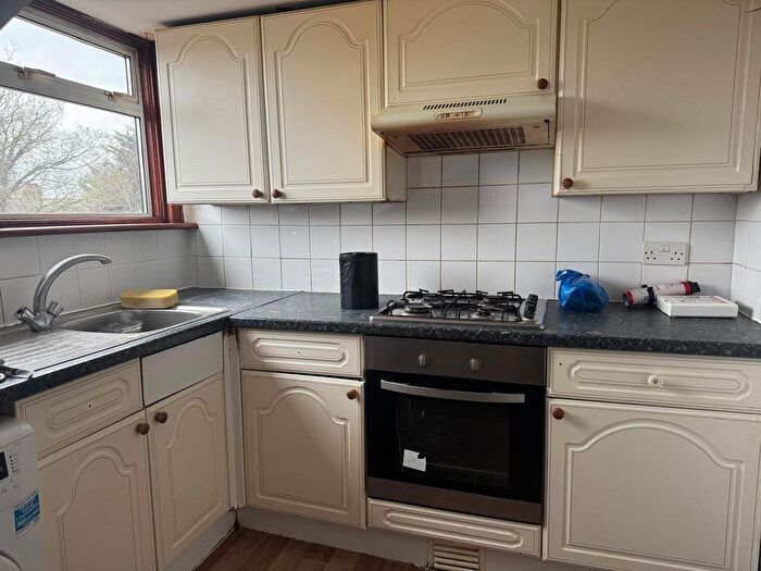 1 Bedroom Flat To Rent In High Road, Ilford, IG3