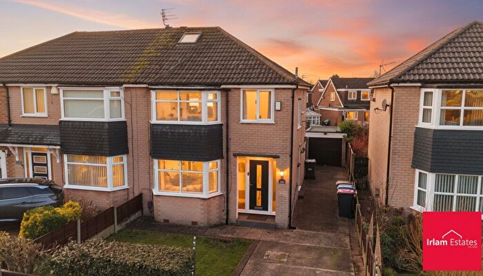 3 Bedroom Semi Detached House For Sale In Ferry Road, Irlam, M44