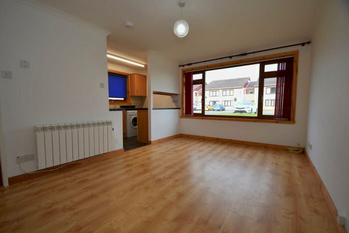 1 Bedroom Ground Flat To Rent In Hilton Court, Inverness, IV2