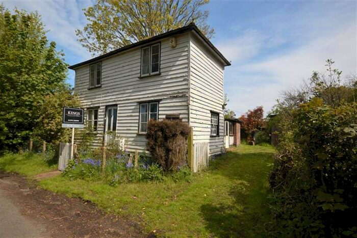 3 Bedroom Detached House For Sale In Beggar Hill, Fryerning, Ingatestone, CM4