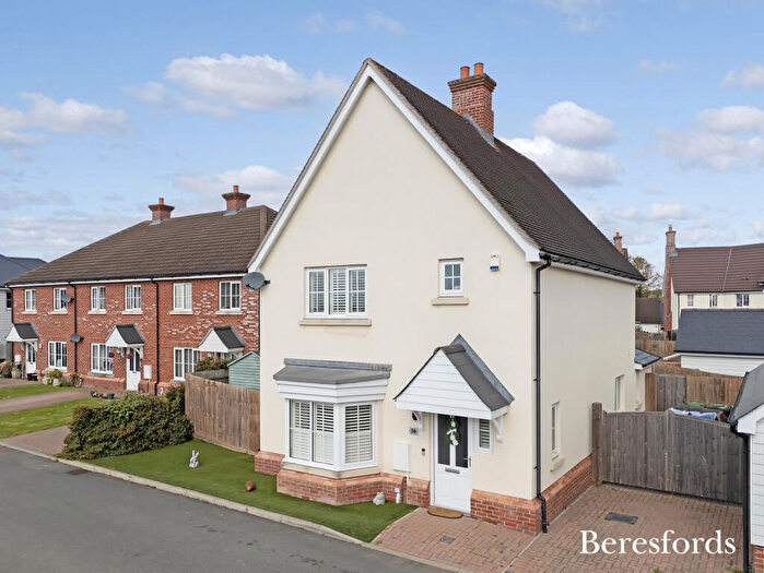 3 Bedroom Detached House For Sale In Owers Place, High Roding, CM6