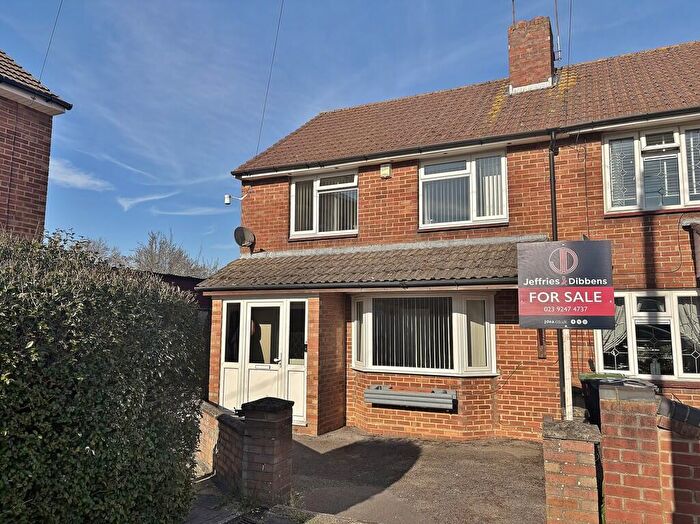 2 Bedroom End Of Terrace House For Sale In Wellow Close, Bedhampton, PO9