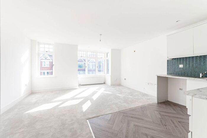 2 Bedroom Flat To Rent In Salisbury Road, Harrow, HA1