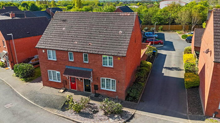 3 Bedroom Semi Detached House For Sale In Applebees Meadow, Hinckley, Leicester, LE10