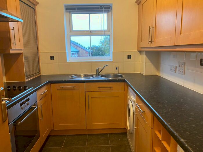 2 Bedroom Flat To Rent In High Balk, Barnsley, S75
