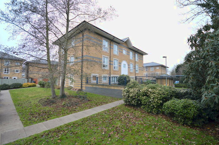 2 Bedroom Apartment To Rent In Longworth Avenue, Cambridge, CB4