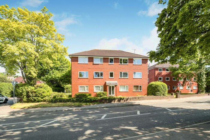 2 Bedroom Apartment To Rent In Brittain Court, GU47