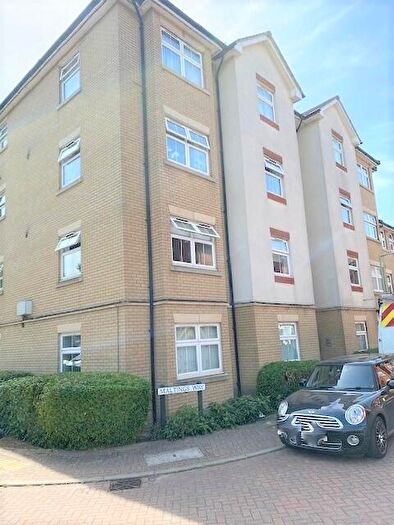 2 Bedroom Flat To Rent In Maltings Way, Bury St. Edmunds, Suffolk, IP32