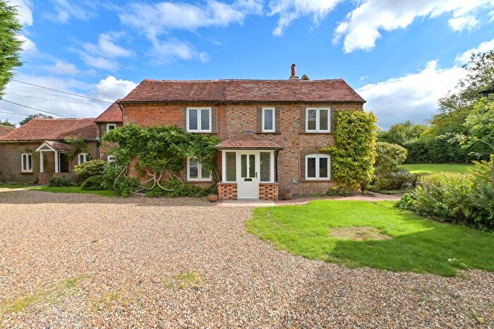 5 Bedroom Detached House To Rent In Broomstick Lane, Buckland Common, Tring, Buckinghamshire, HP23