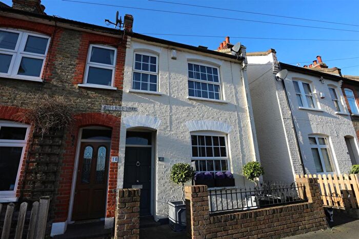 2 Bedroom End Of Terrace House To Rent In Adelaide Road, Chislehurst, BR7