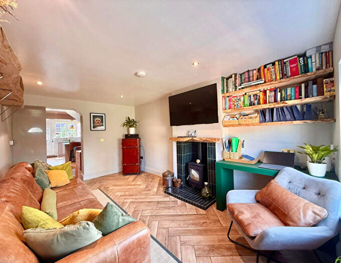 1 Bedroom Terraced House To Rent In Church Street, Brough, HU15